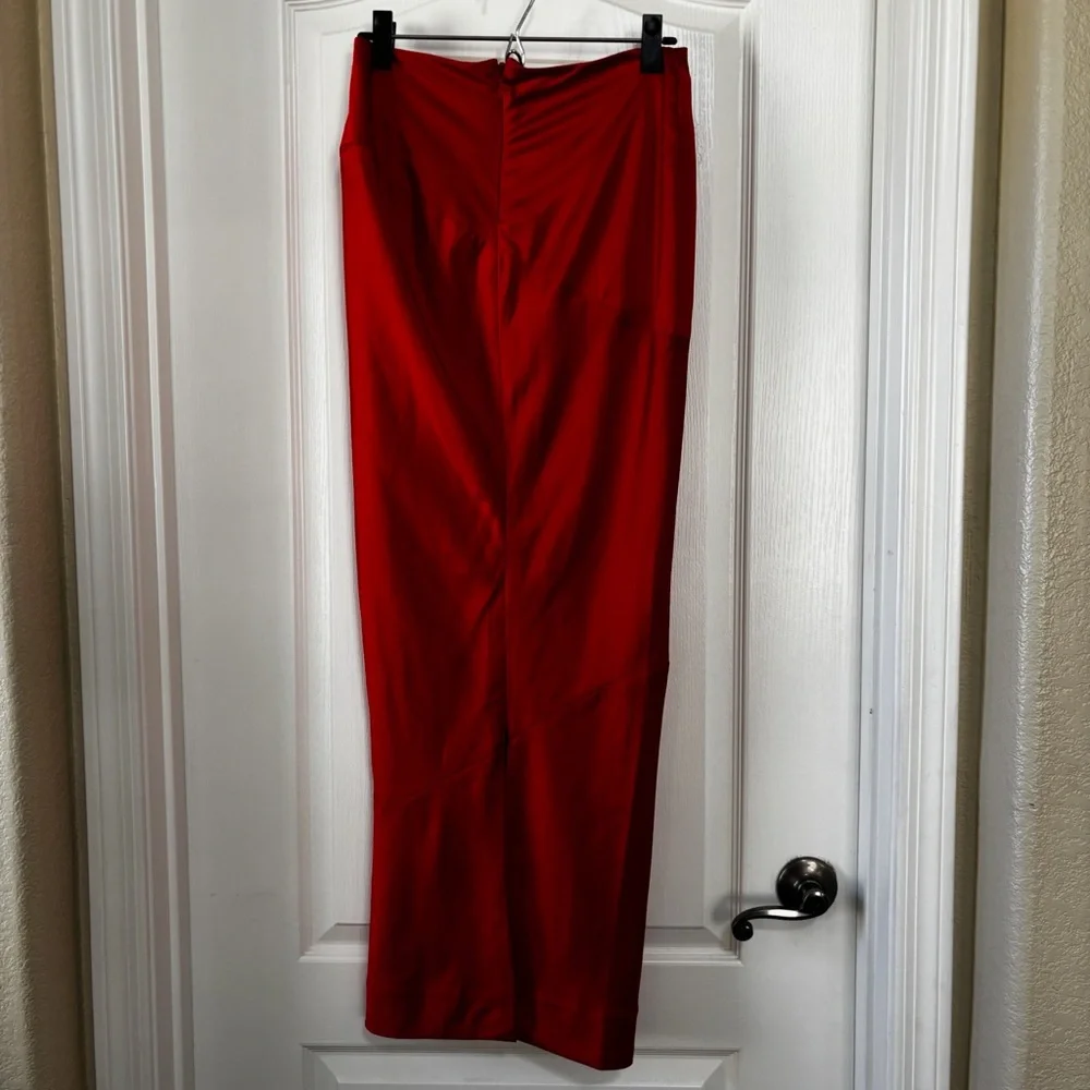 House of CB Colette Fitted Satin Midi Skirt In Scarlet Red Size XS - Picture 6 of 7